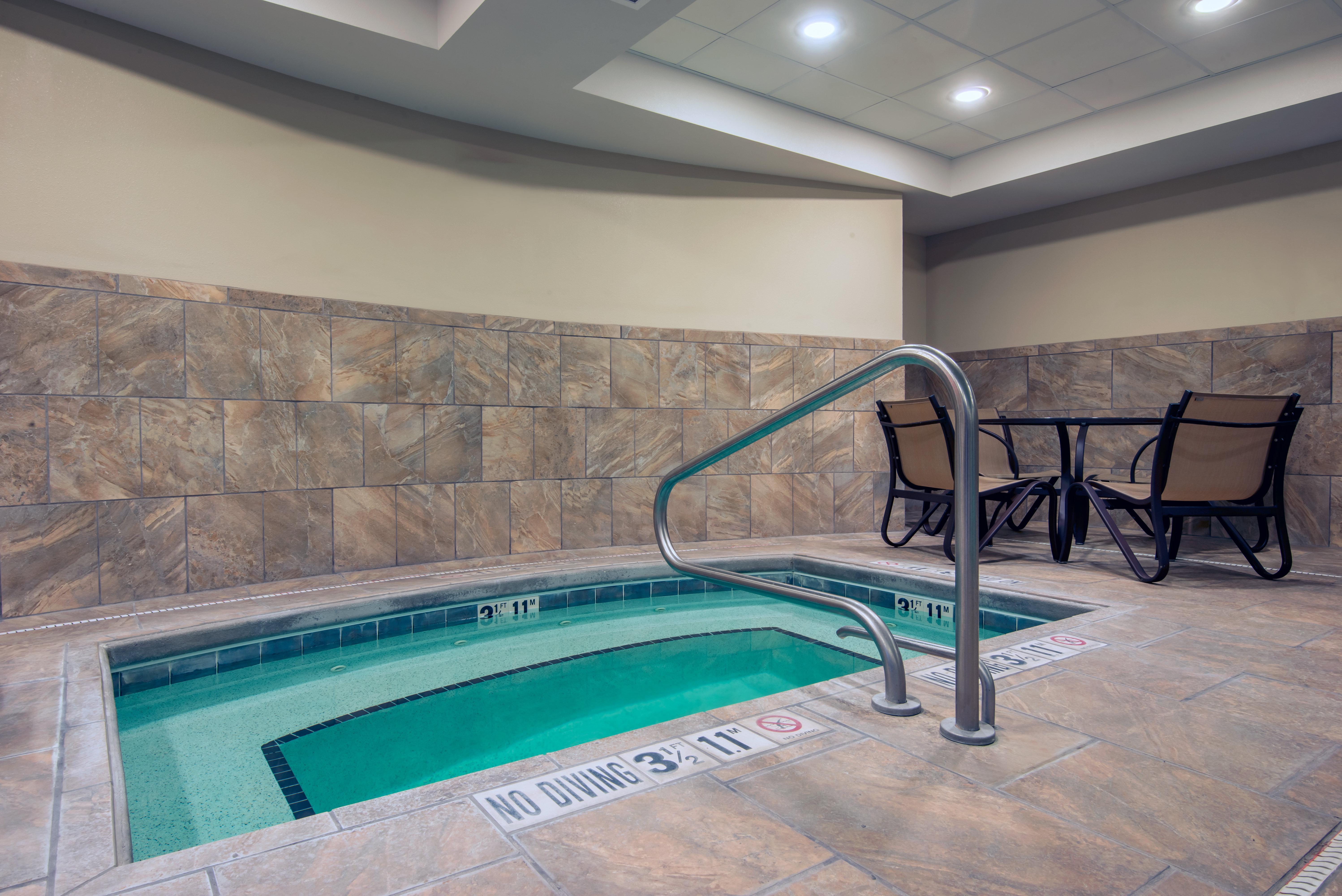 Holiday Inn Express Hotel & Suites Hobbs, An Ihg Hotel Exterior foto